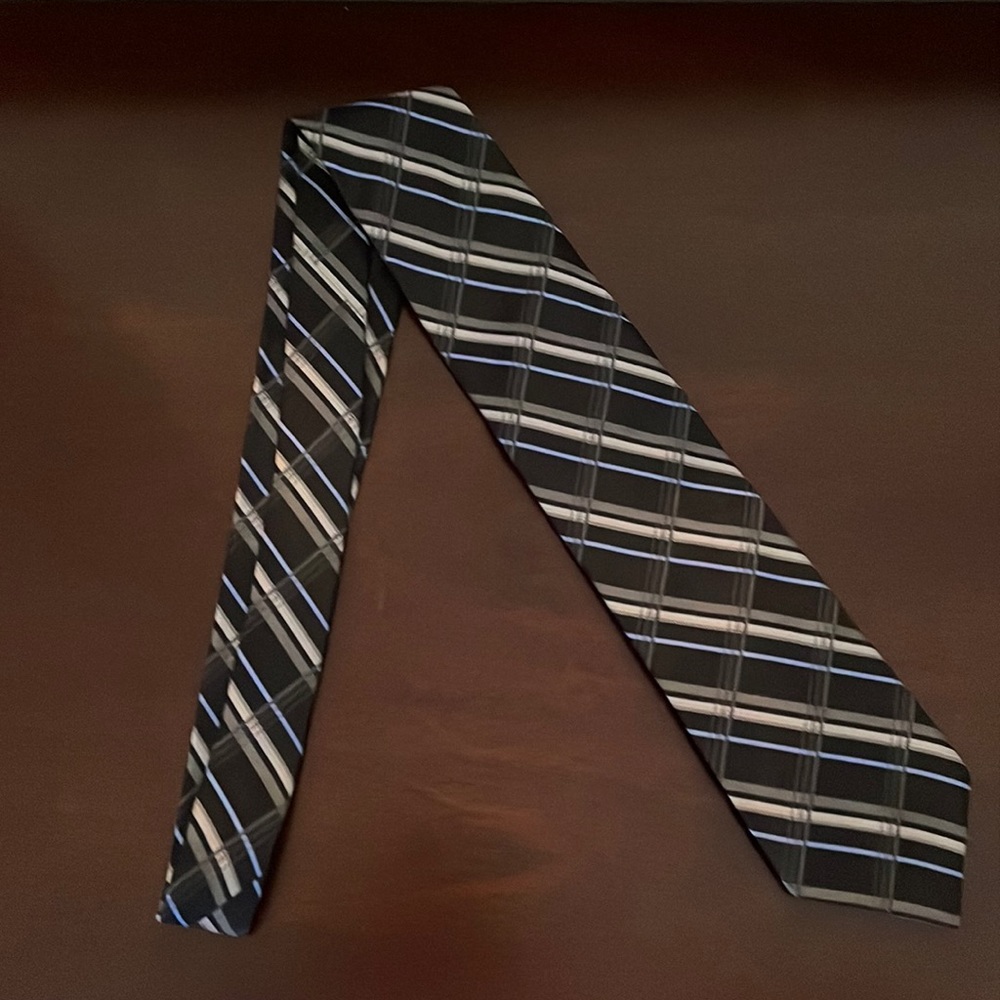 Calvin Klein Premium blue and black striped tie